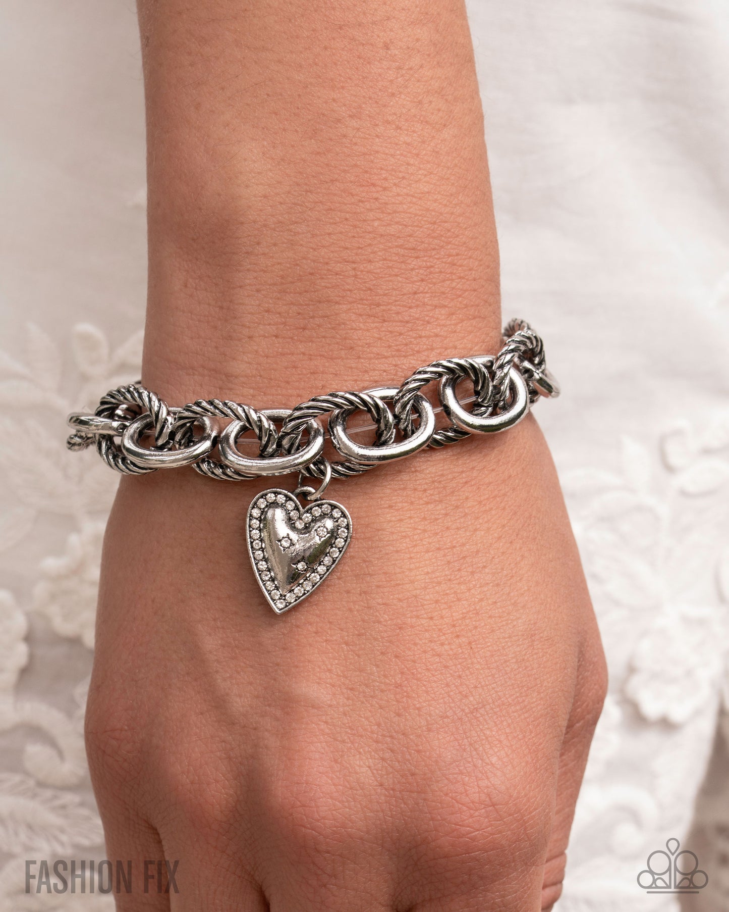 Dreaming Definition - White bracelet