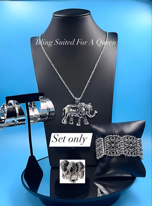 Set it up with Lola -elephant set