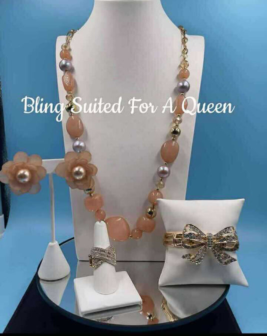 Enchanted moments-Set it up with Lola
