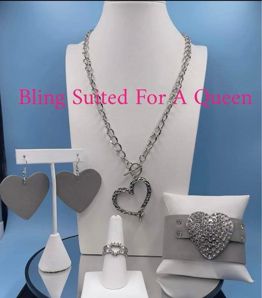 Silver heart-set it up with Lola