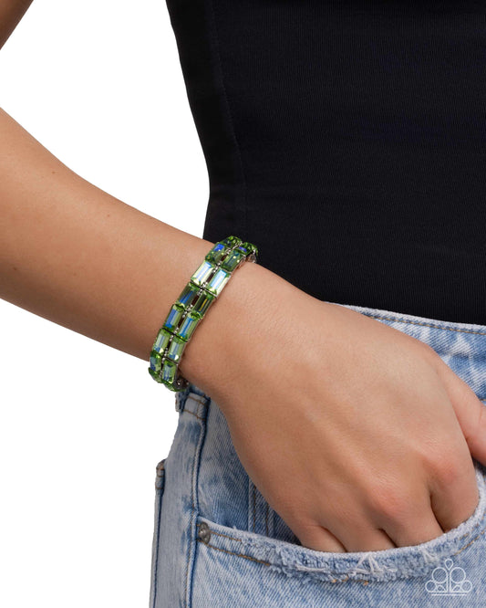 Symmetrical Statement green bracelet