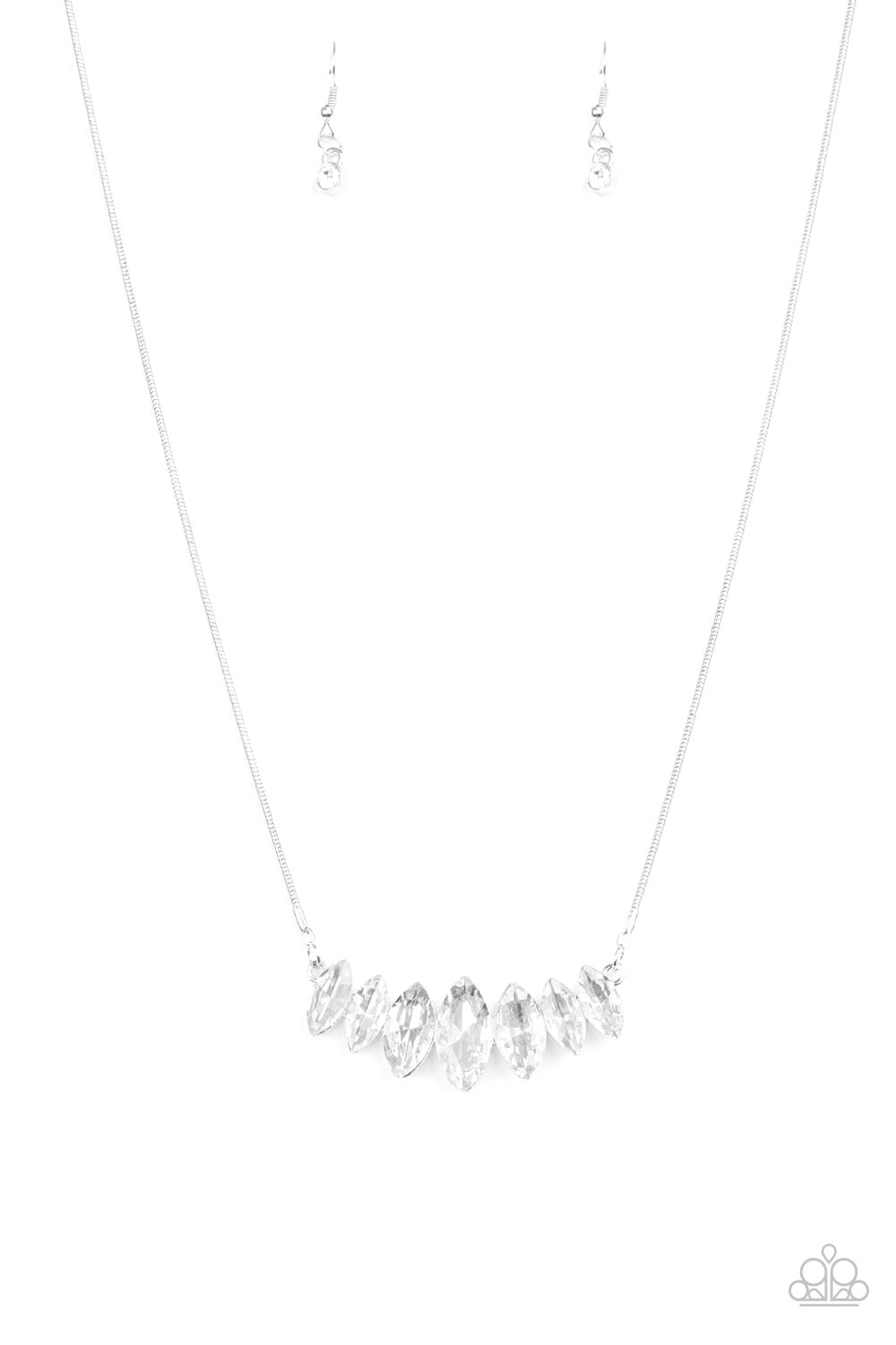 Leading Lady - White necklace
