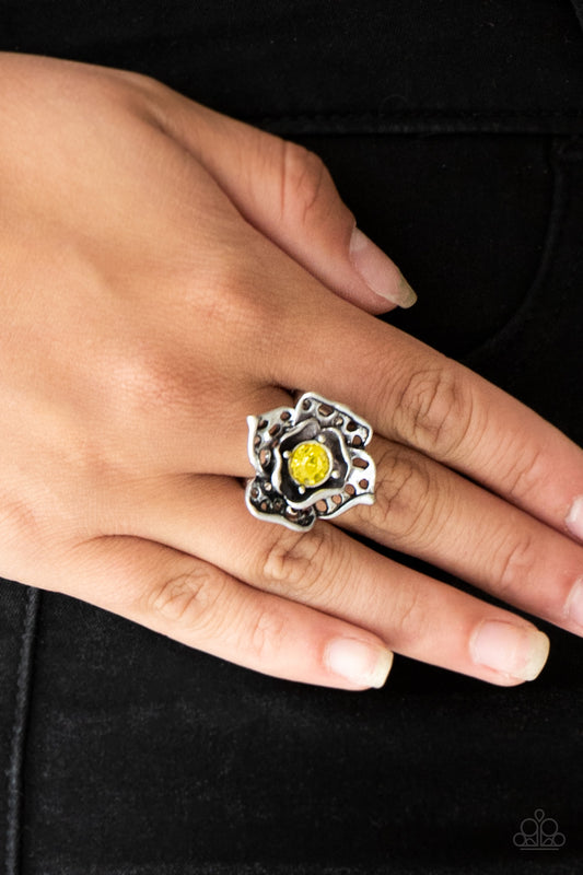 Glowing Gardens - Yellow ring