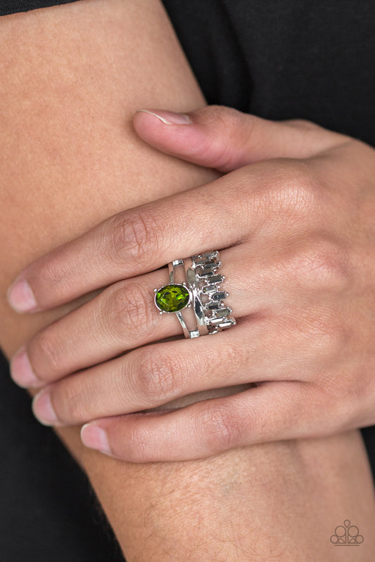 Crowned Victor - Green ring-Vintage