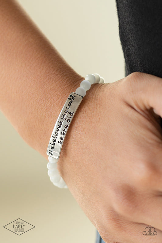 Así lo hizo - Pulsera blanca 💙
