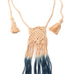 Mira MACRAME ahora - Collar azul - vintage