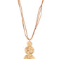 Collar dorado con brillo circulante, solución de moda para septiembre