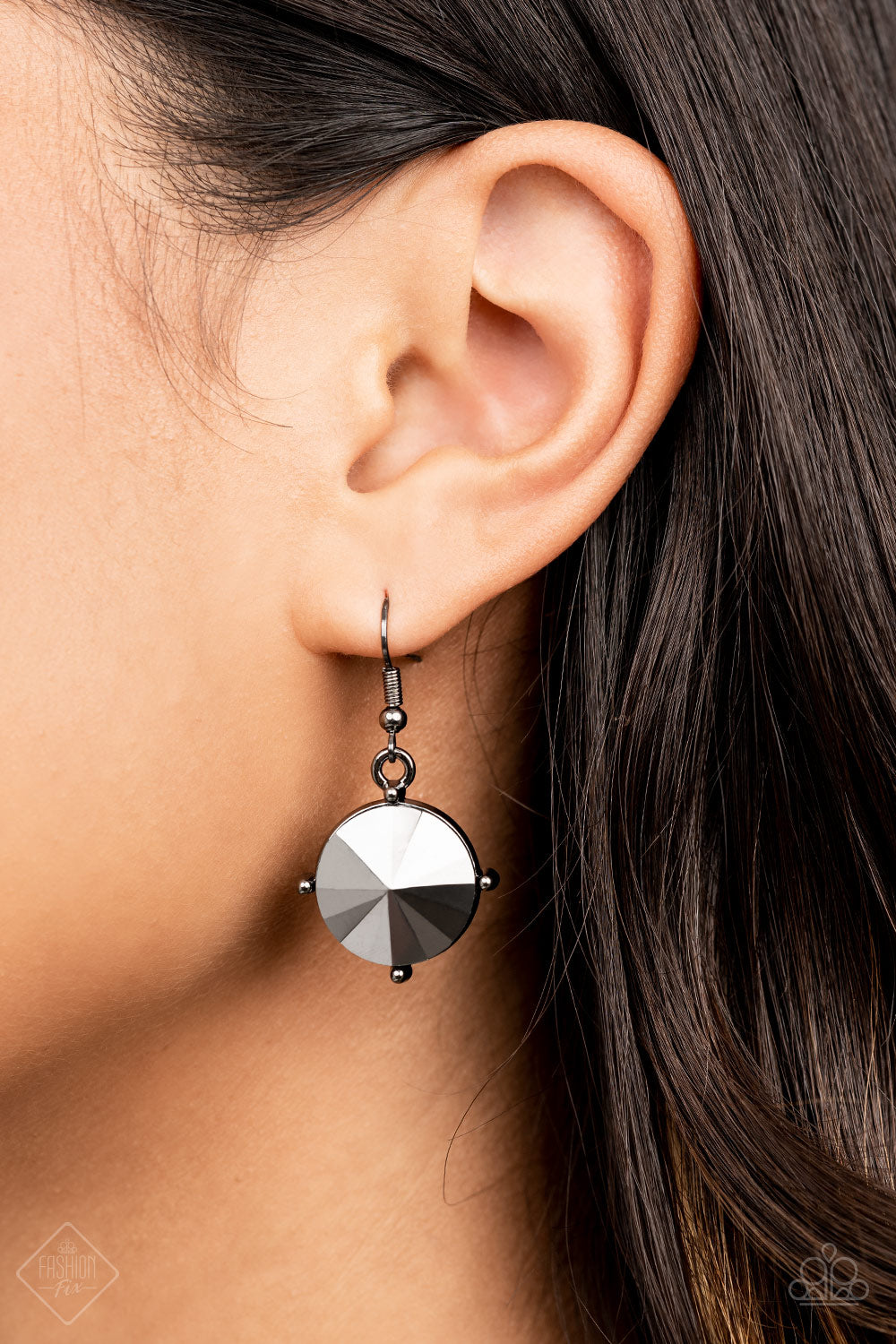 El SHOWCASE debe continuar - Collar negro - solución de moda