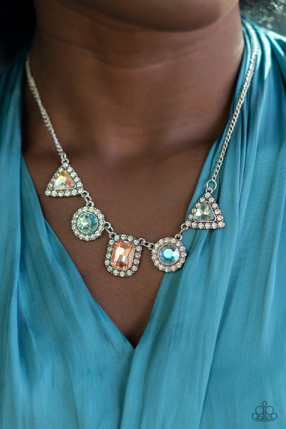 Posh Party Avenue - Multi necklace LOP JAN 22'