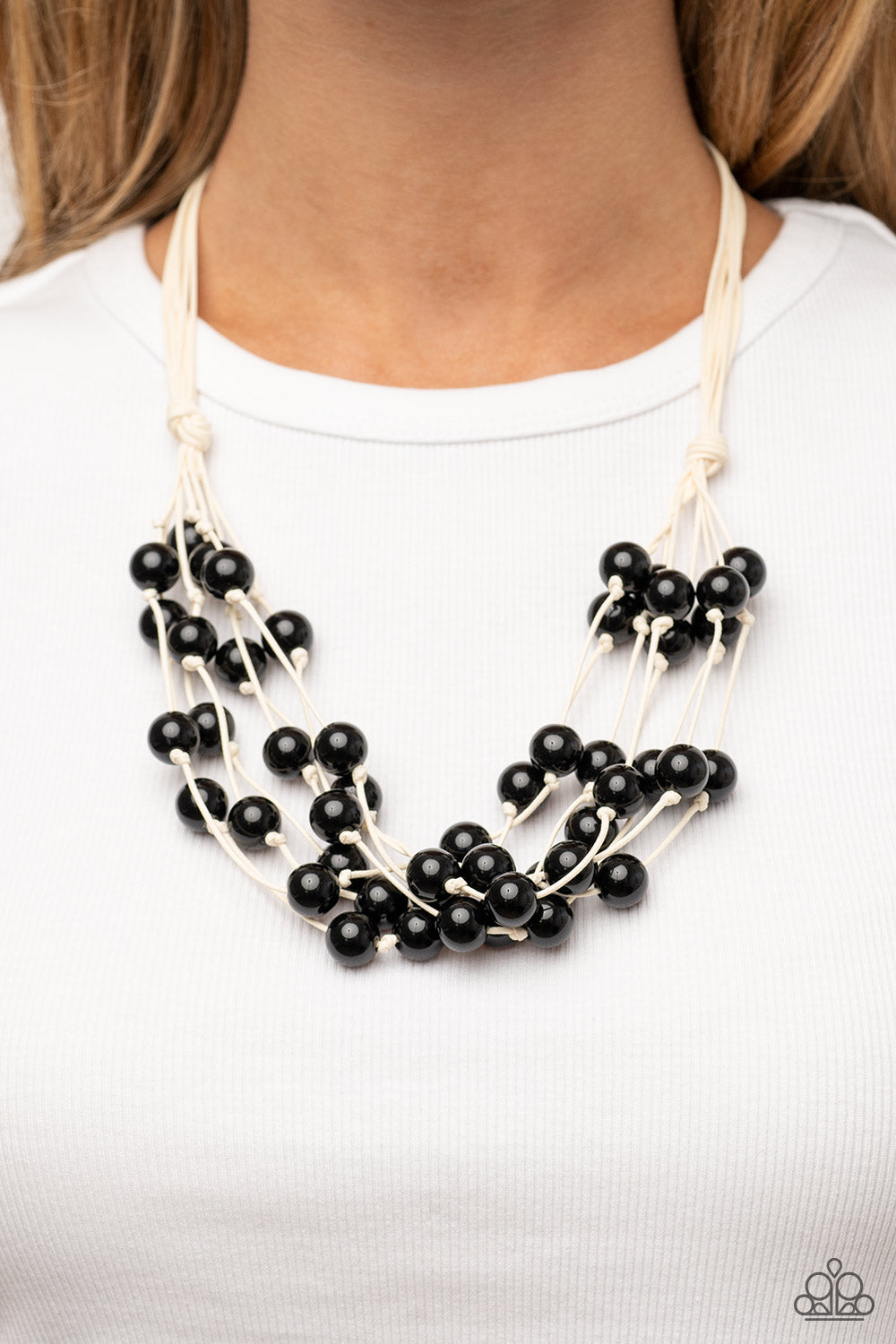 Collar negro Yacht Catch