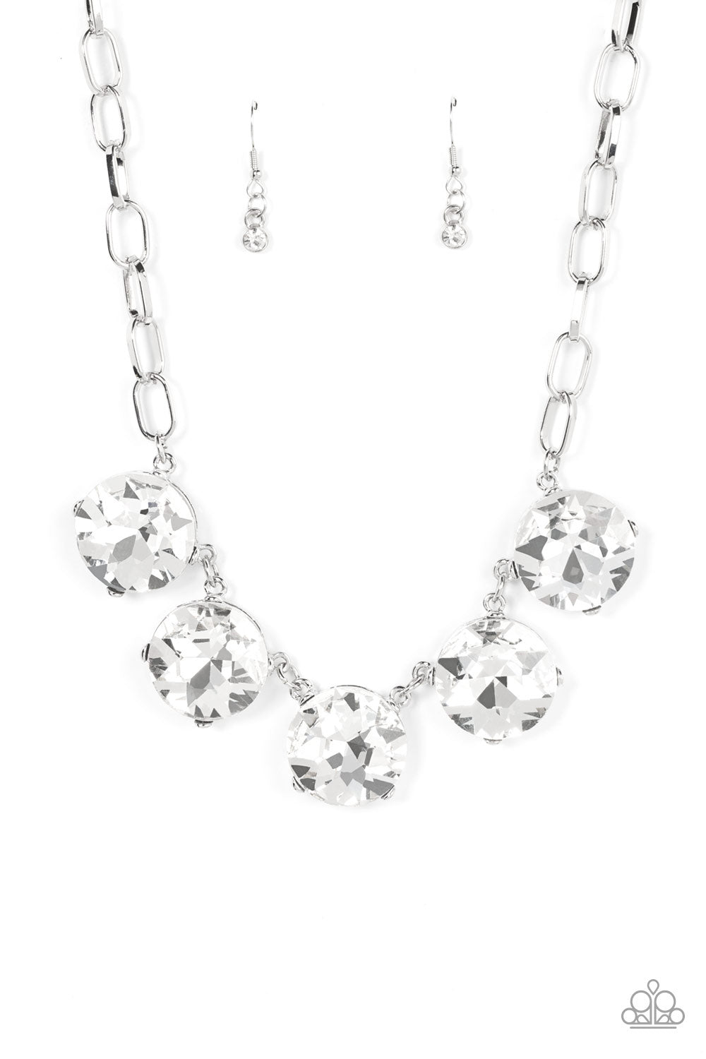 Limelight Luxury - White Necklace EMP 22'