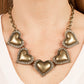 Corazones afines - Collar de latón