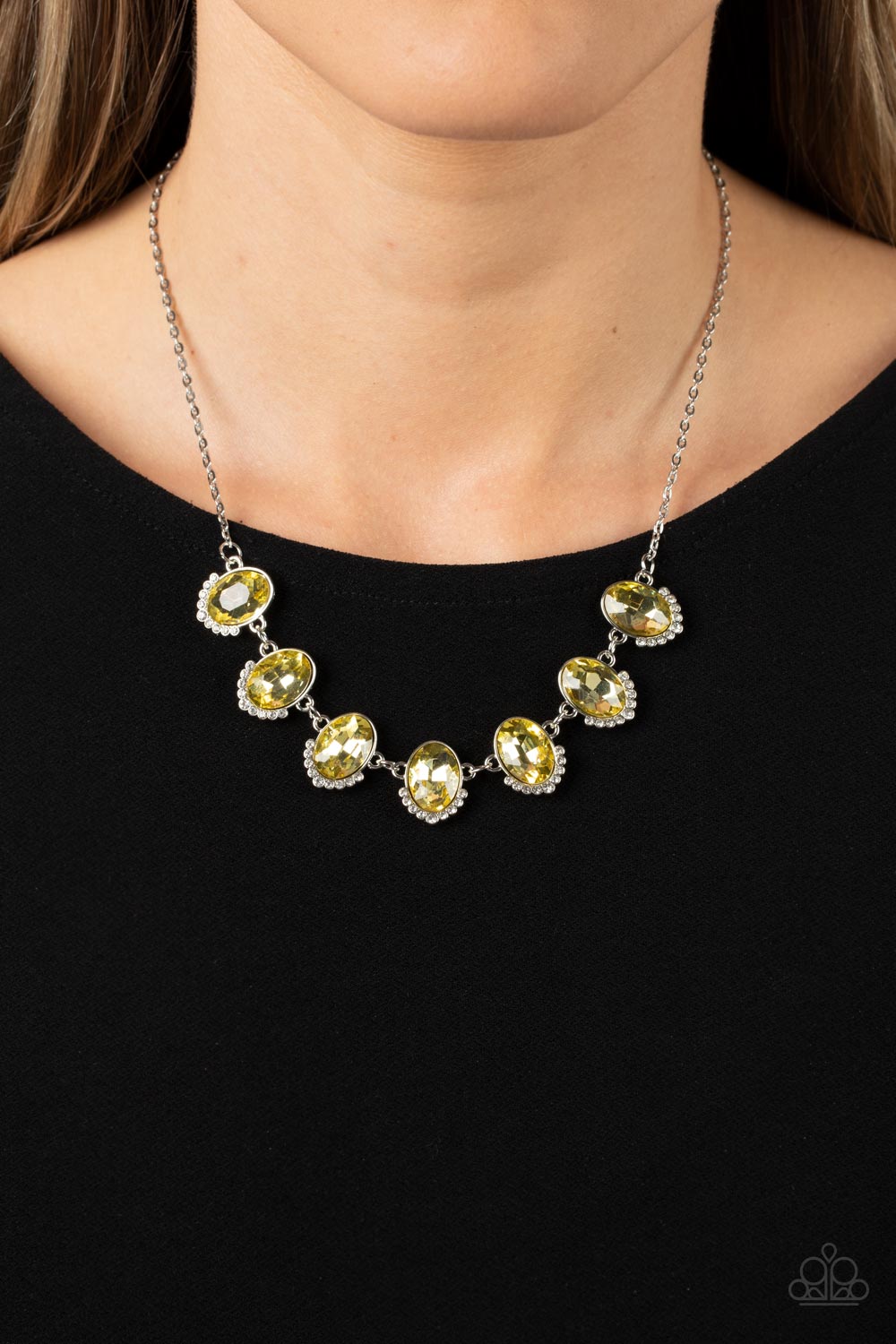 Libera tu brillo - Collar amarillo