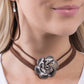 Tapiz texturizado - Collar marrón