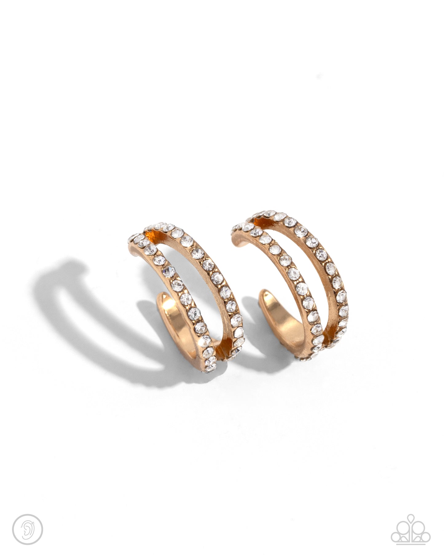 Monochromatic Mystique earring (ear cuff)